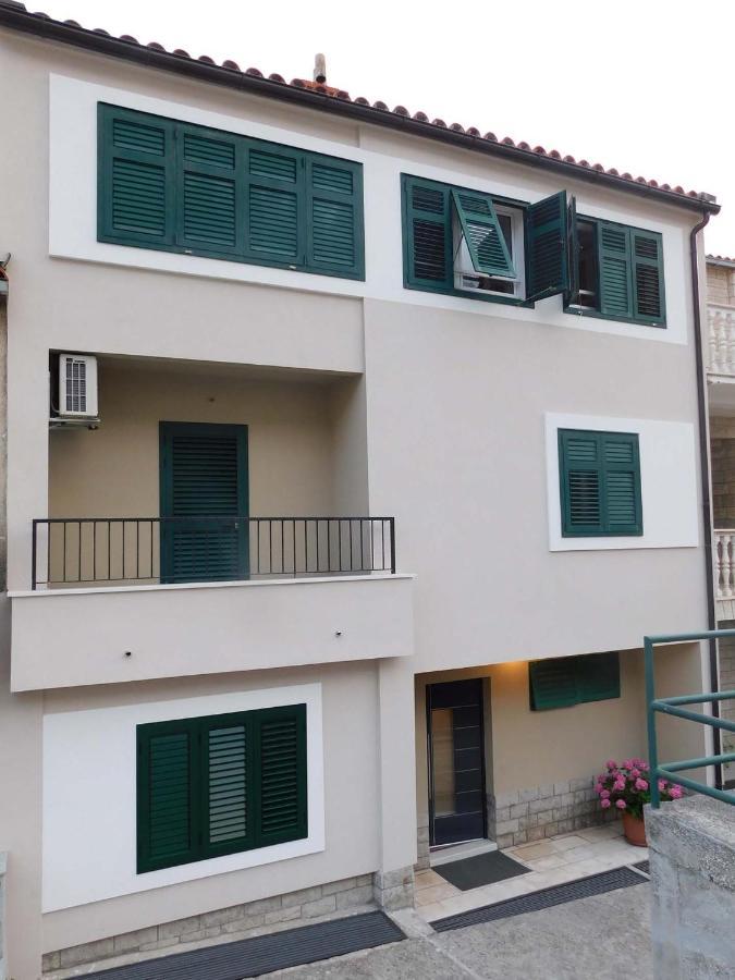 Apartment With A Parking Space - 11361