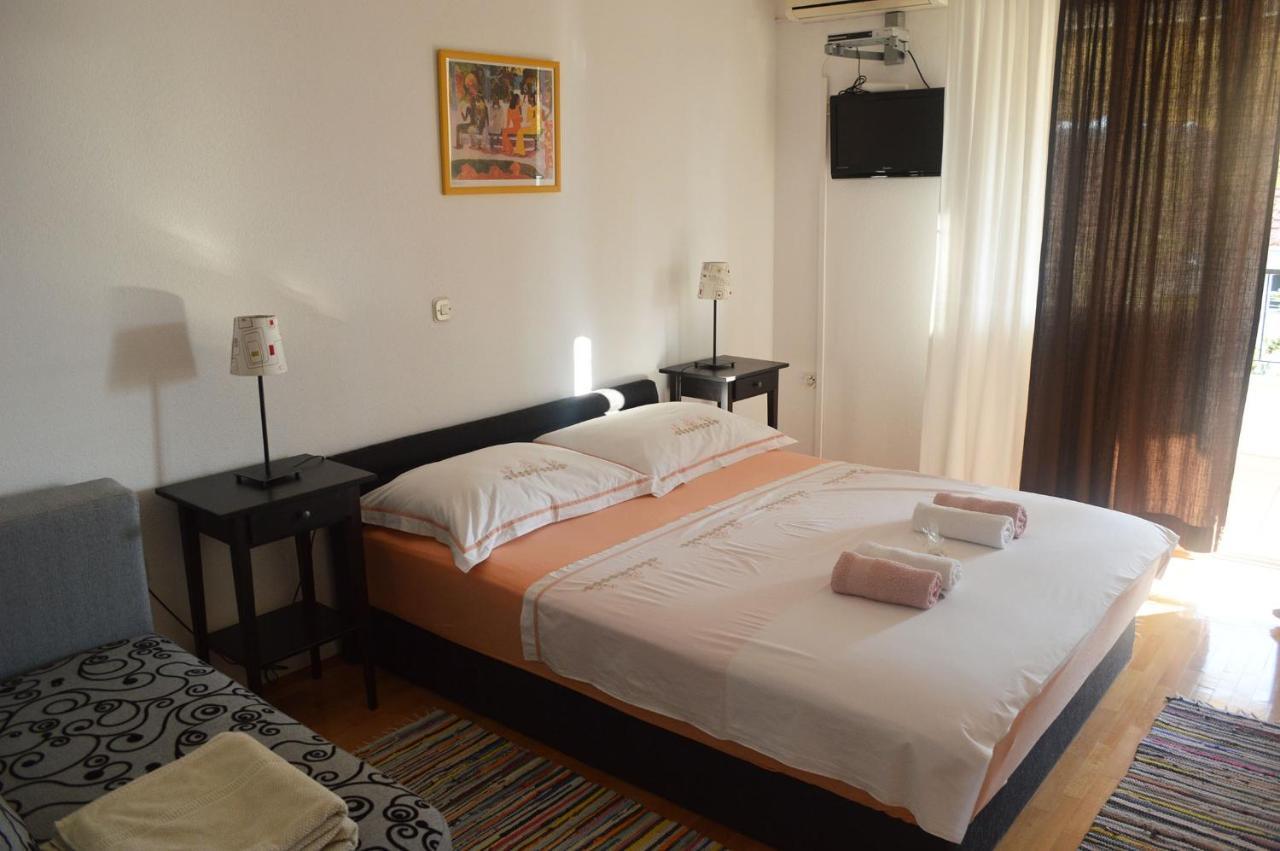 Apartment With A Parking Space - 11361