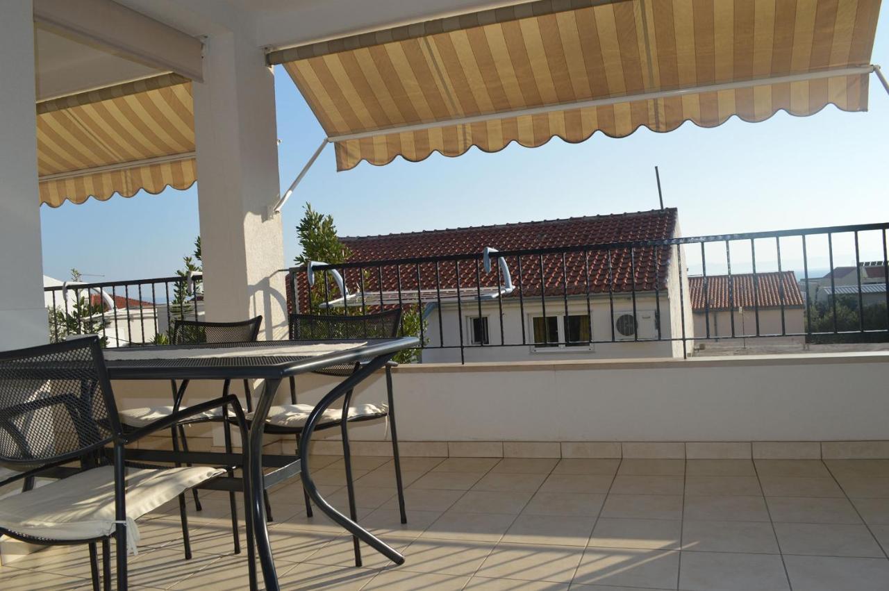 Apartment With A Parking Space - 11361